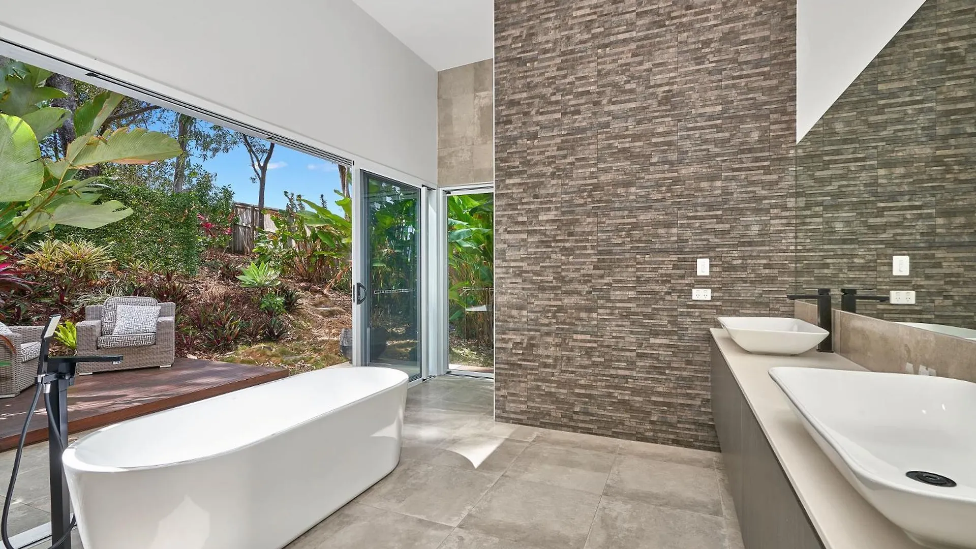 Canopy Views Holiday House With Heated Pool Palm Cove Australia