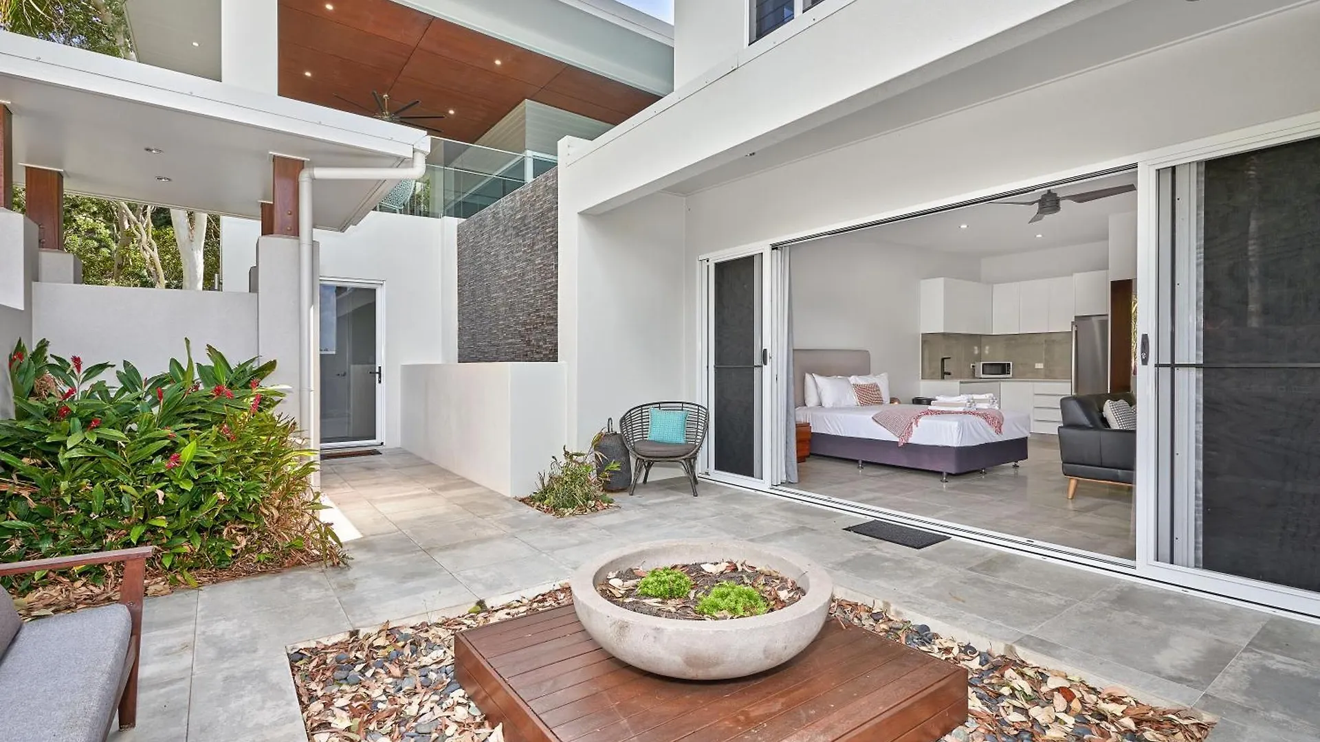 Canopy Views Holiday House With Heated Pool Palm Cove 0*,  Australia