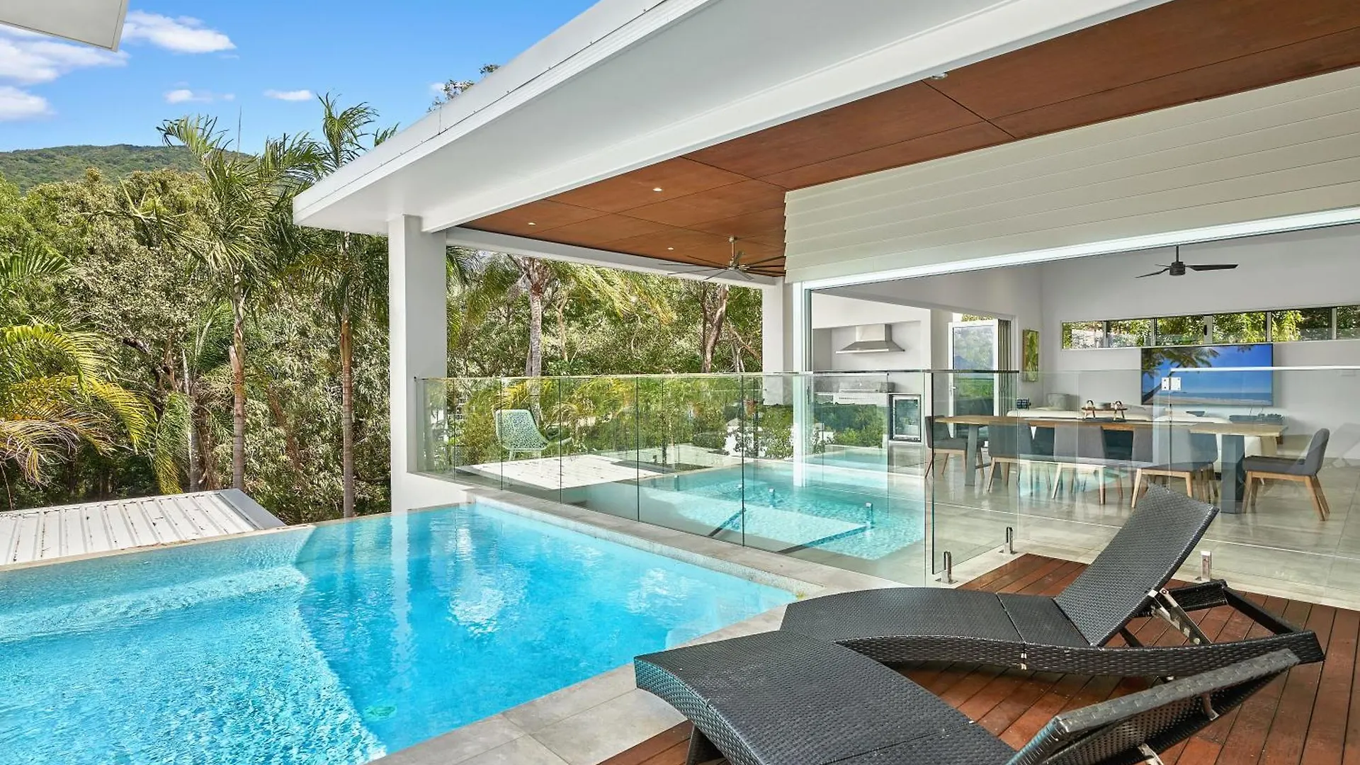Canopy Views Holiday House With Heated Pool Palm Cove Australia